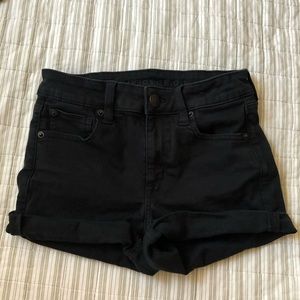 American Eagle short